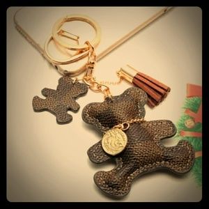 Luxe teddy bear key/purse chain